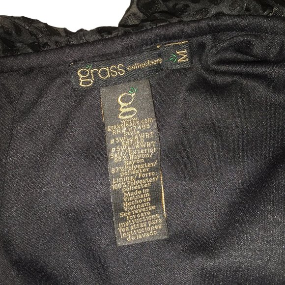 Grass Collections Animal Print Off the Shoulder Top w Large top Ruffle and cinch - Picture 2 of 7